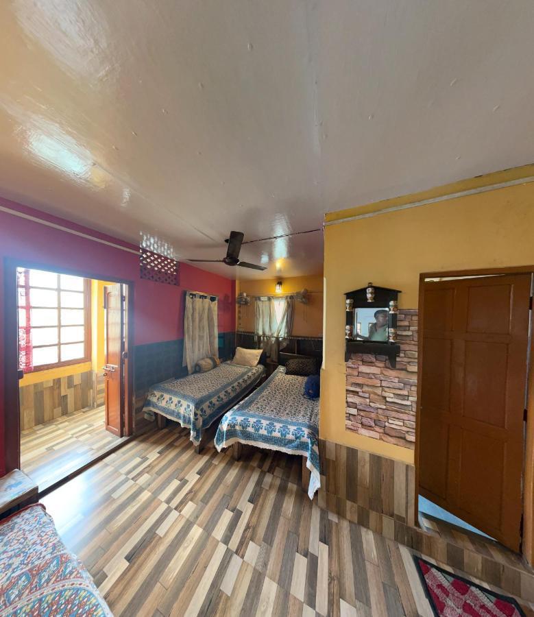 Calcutta Backpackers Homestay -Only For Backpackers & Travellers Εξωτερικό φωτογραφία