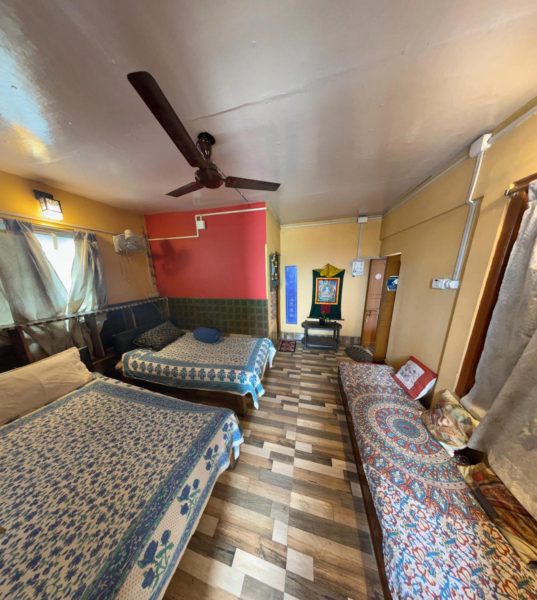 Calcutta Backpackers Homestay -Only For Backpackers & Travellers Εξωτερικό φωτογραφία